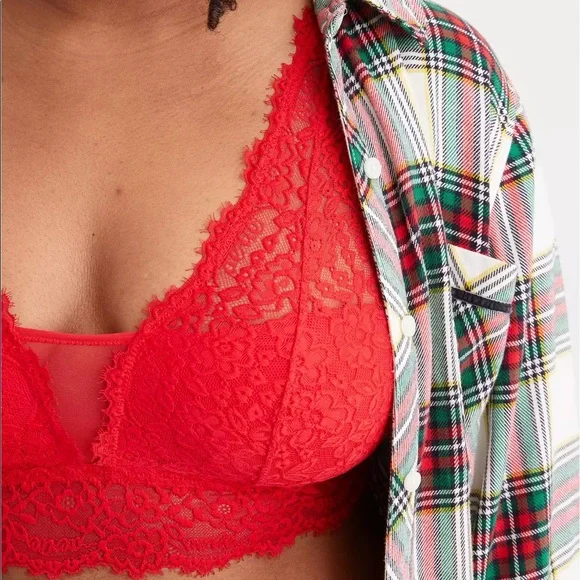 Aerie red lace bralette, size medium, new with tags - Picture 2 of 10